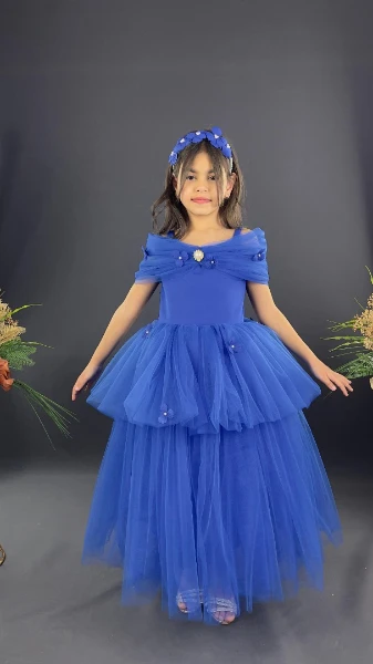 paris model çocuk abiye