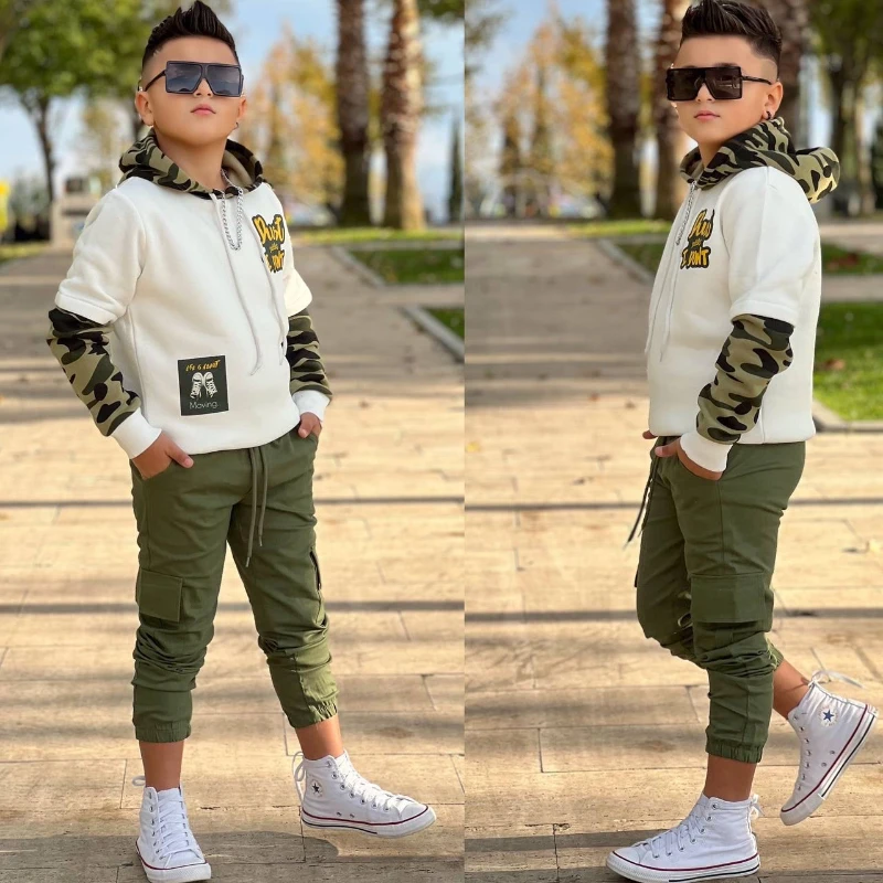 Kamufilaj kapşonlu erkek takım 