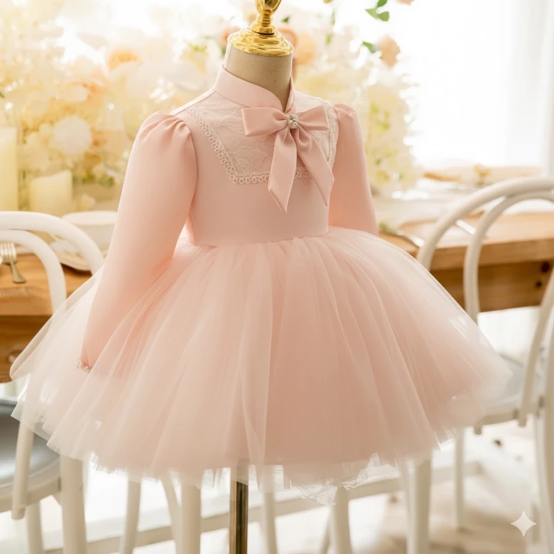 Fiyonk detaylı elbise 