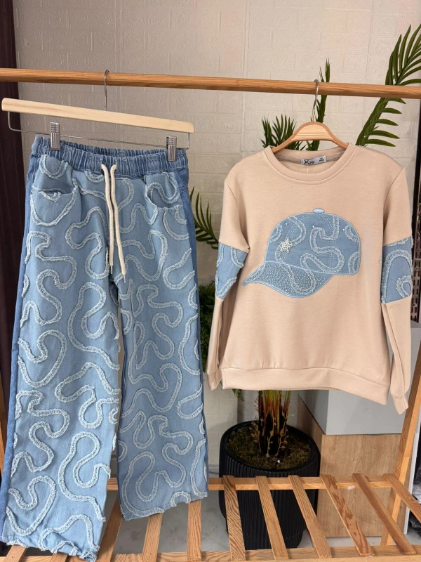 Şapka baskılı kot ikili takım