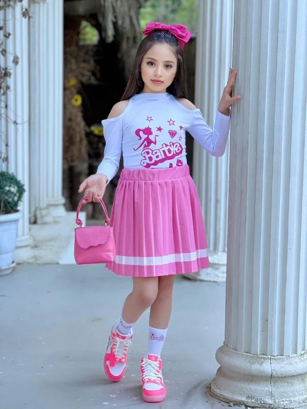 Barbie etekli çantalı takım 