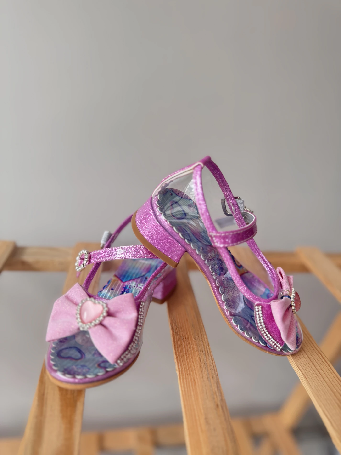 Prenses model pembe ayakkabı 