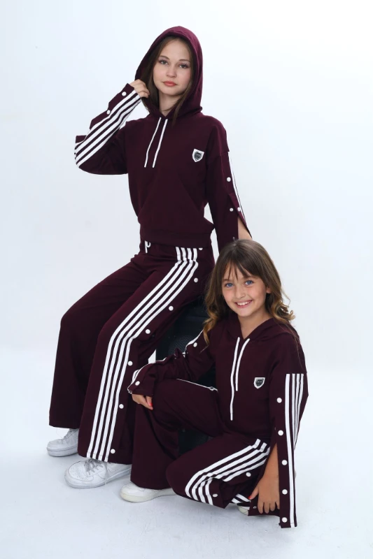 Kapşonlu garson kız takım 